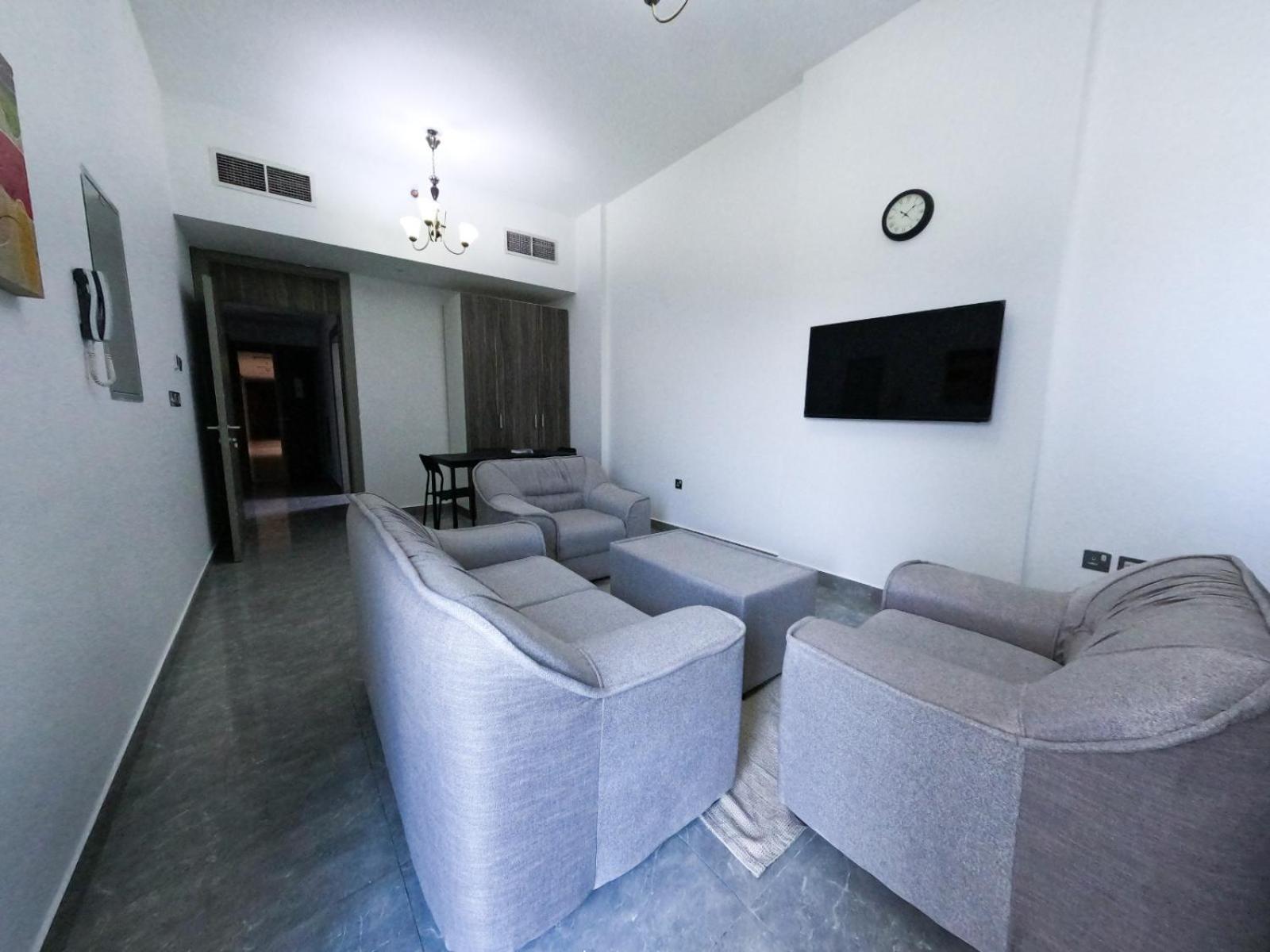 דובאי Warsan Star Residence - Home Stay מראה חיצוני תמונה