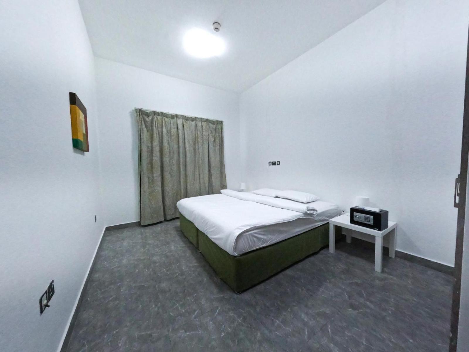 דובאי Warsan Star Residence - Home Stay מראה חיצוני תמונה