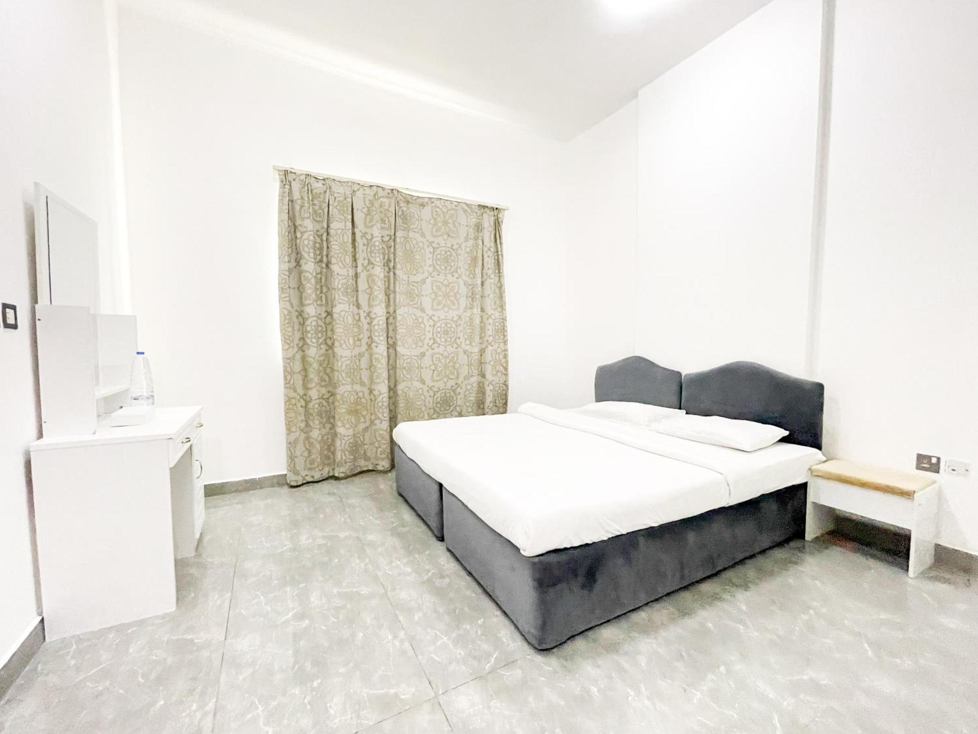 דובאי Warsan Star Residence - Home Stay מראה חיצוני תמונה